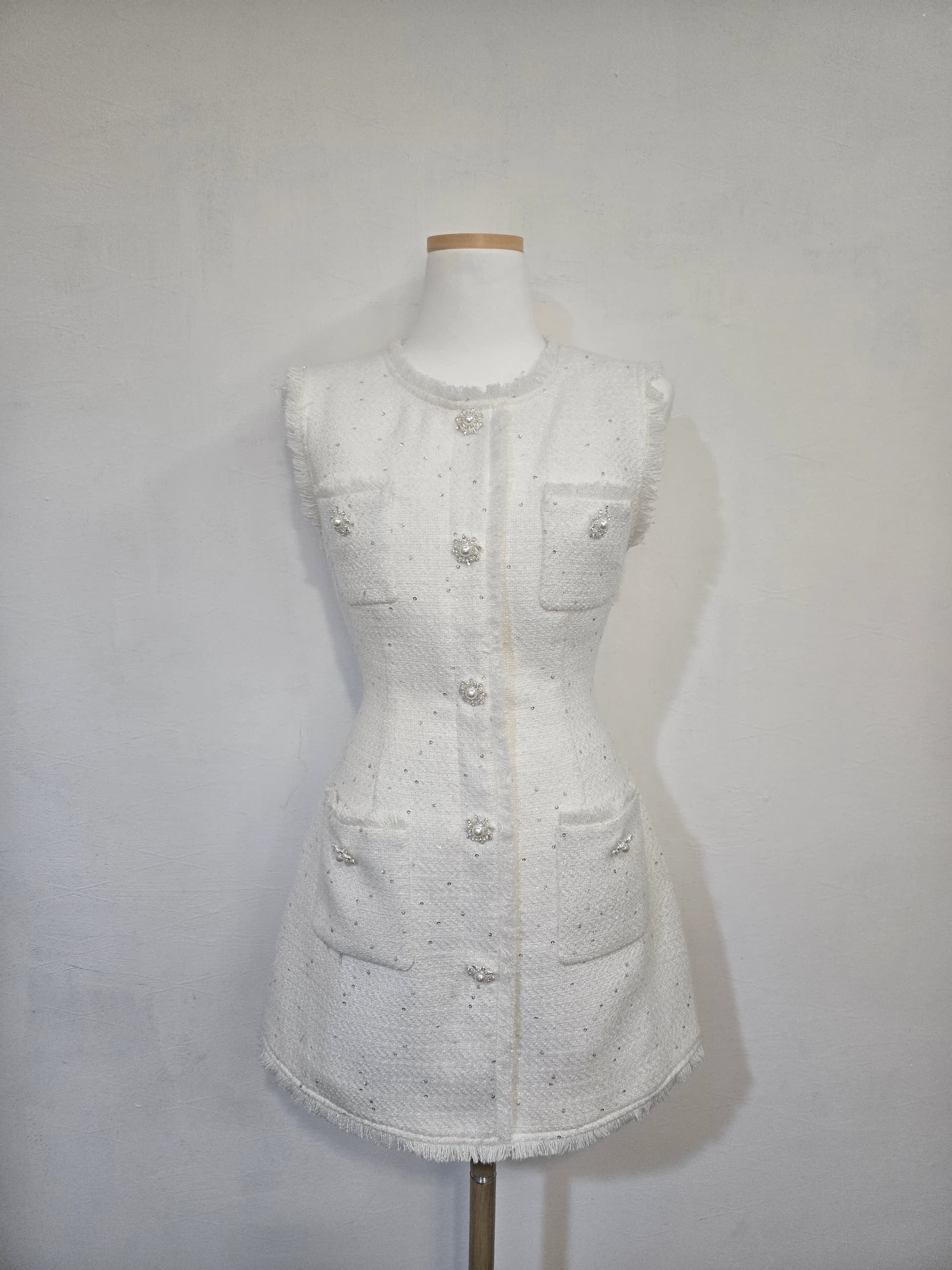 LOA Look 72
