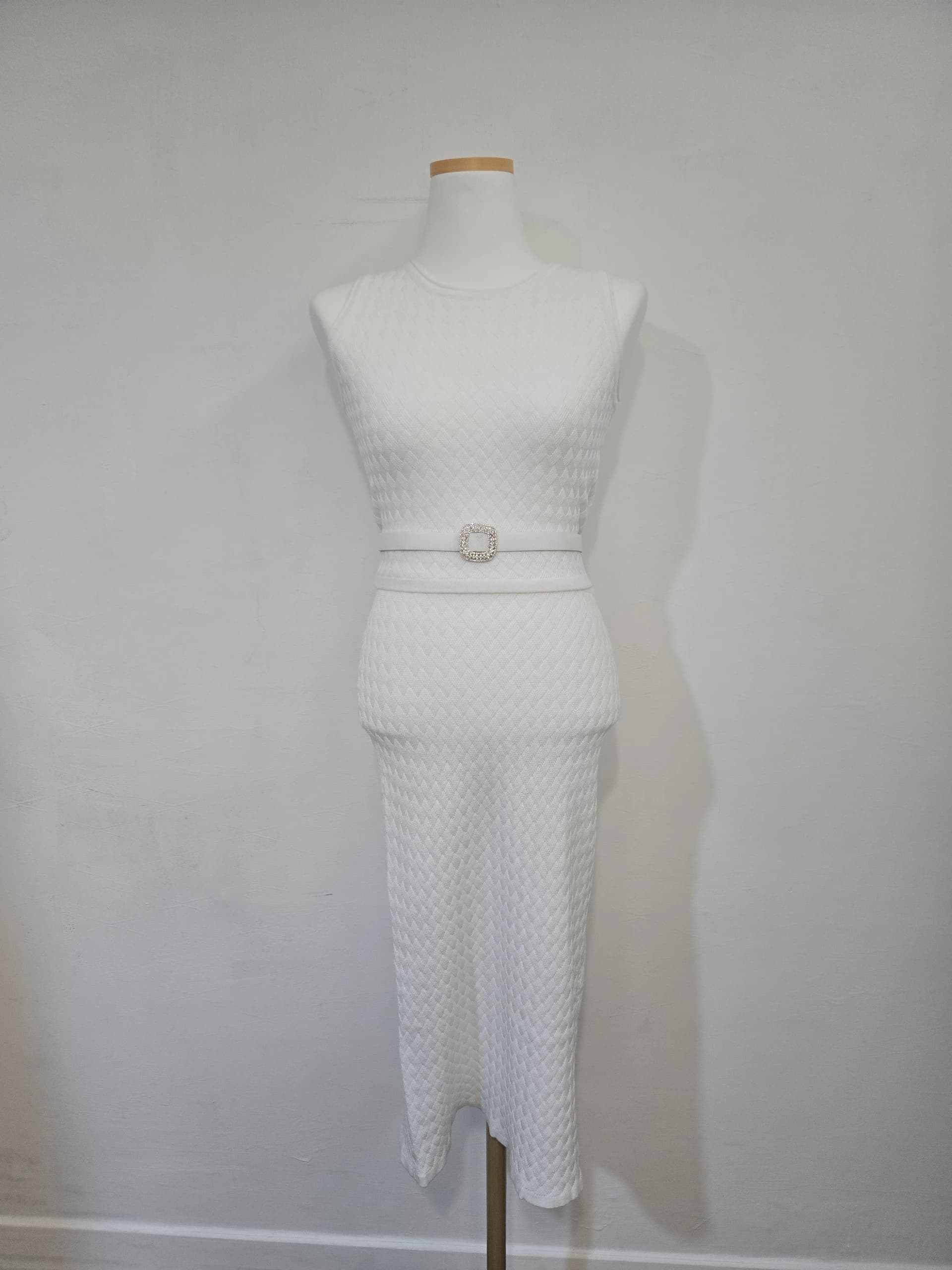 LOA Look 83